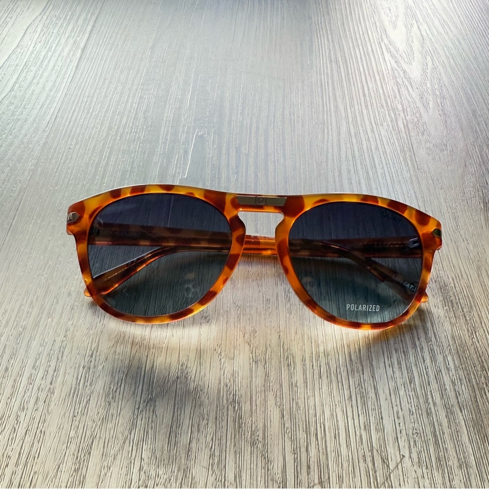 quay australia slicked back brown tortoise round polarized retro sunglasses NEW
